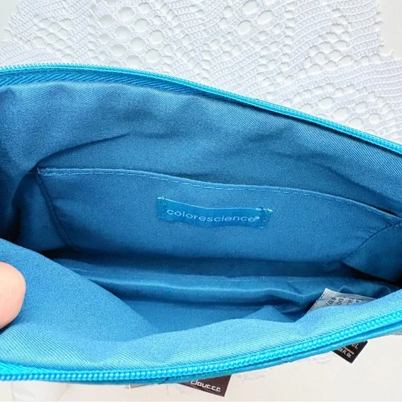 5 Piece Luxury Makeup & Beauty Bundle 💋✨ - Picture 4 of 6